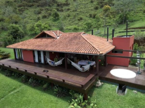 Refúgio paradisíaco em frente a Serra da Bocaina !